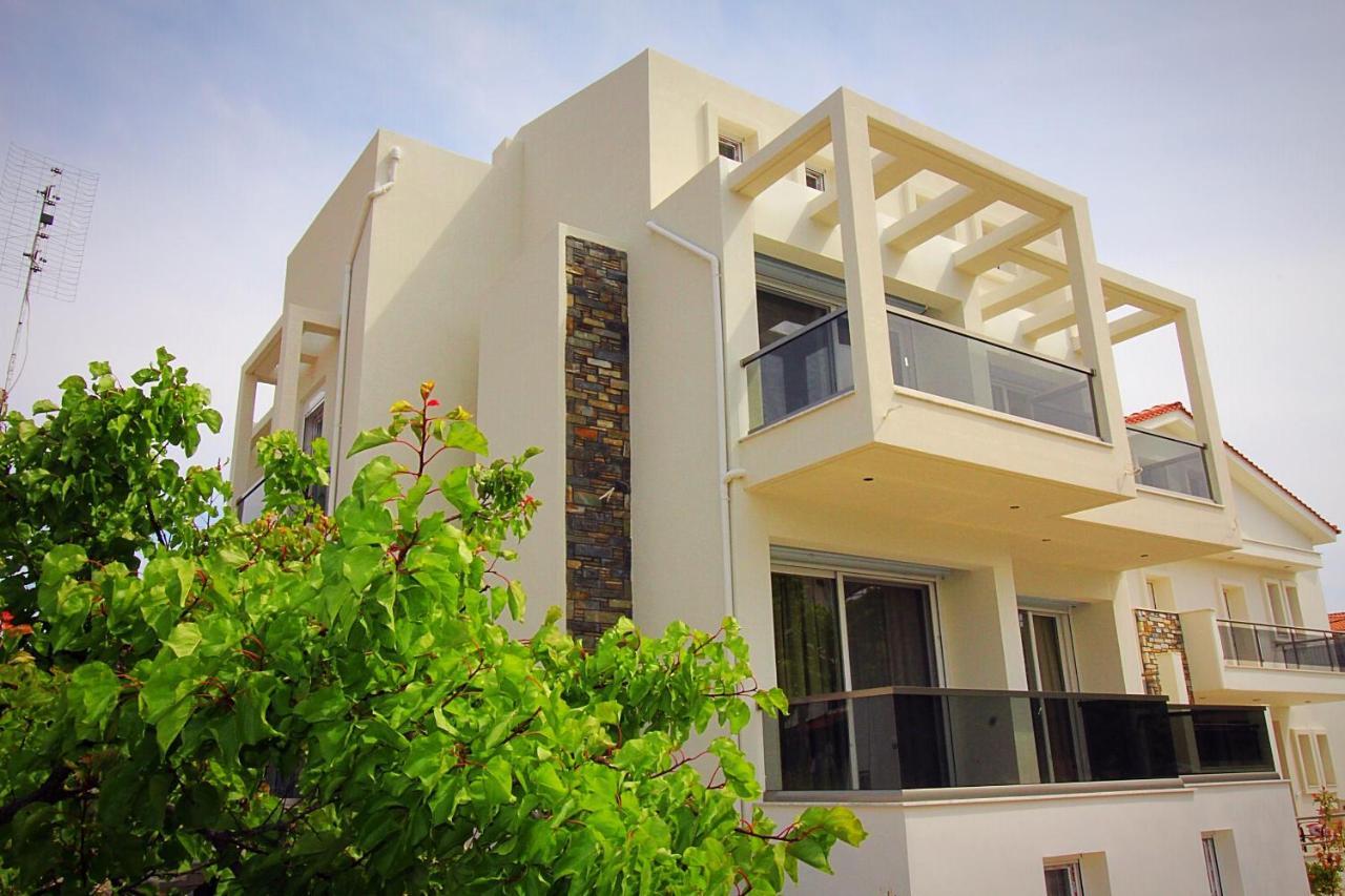 Sky Rays Luxury Apartments Никити Экстерьер фото